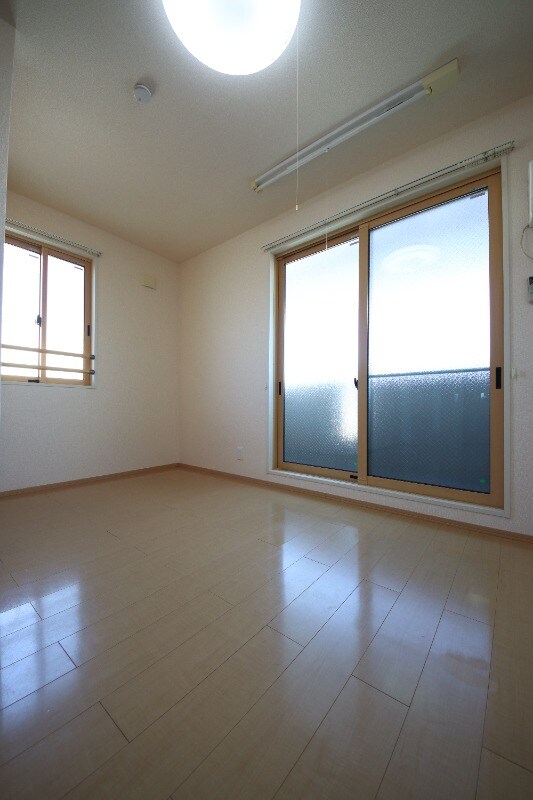 メゾントレビナの物件内観写真