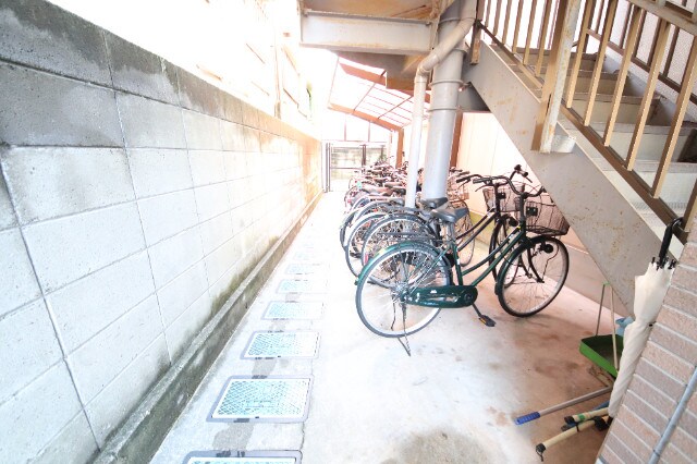 尼崎センタープール前駅 徒歩2分 1階の物件外観写真