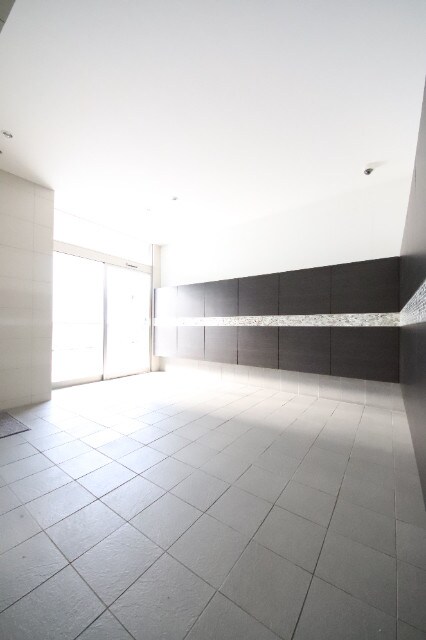 尼崎駅 徒歩2分 6階の物件外観写真