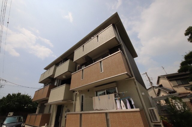 ヴィラージュ武庫之荘の物件外観写真