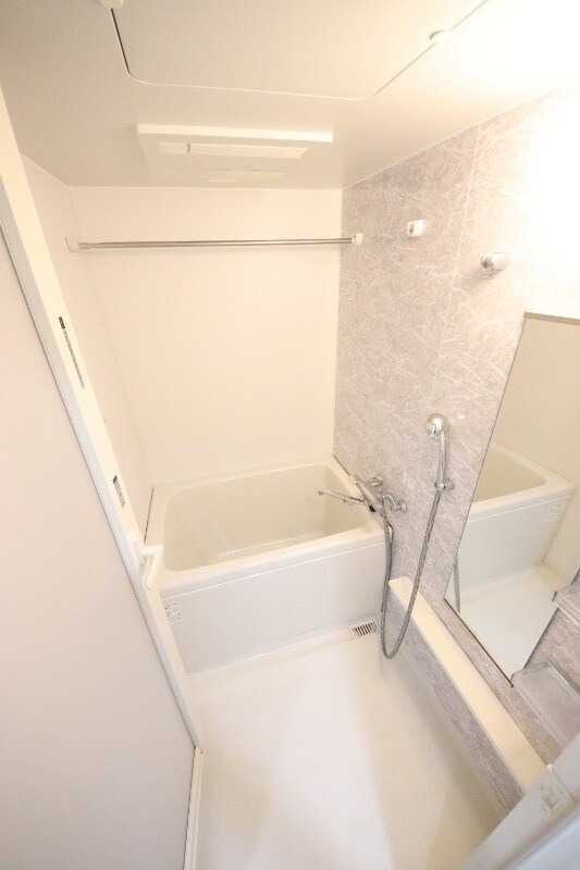 西宮駅 徒歩7分 4階の物件内観写真