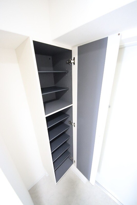 西宮駅 徒歩7分 4階の物件内観写真