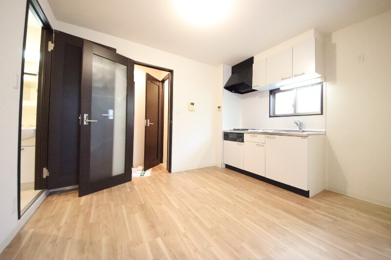 立花駅 徒歩5分 2階の物件内観写真