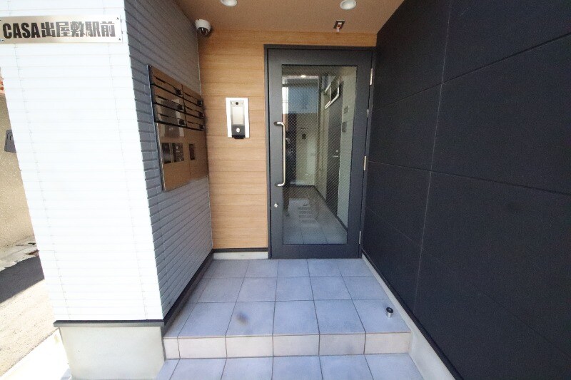 出屋敷駅 徒歩3分 3階の物件外観写真