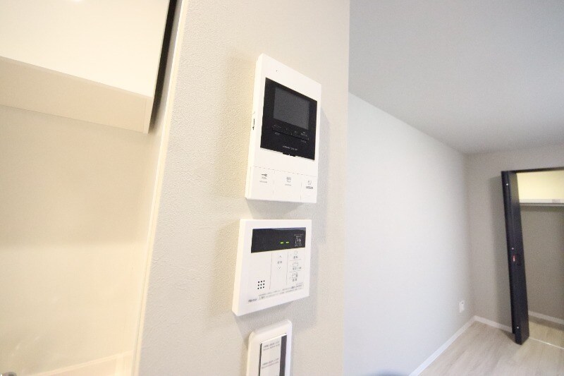 出屋敷駅 徒歩3分 3階の物件内観写真