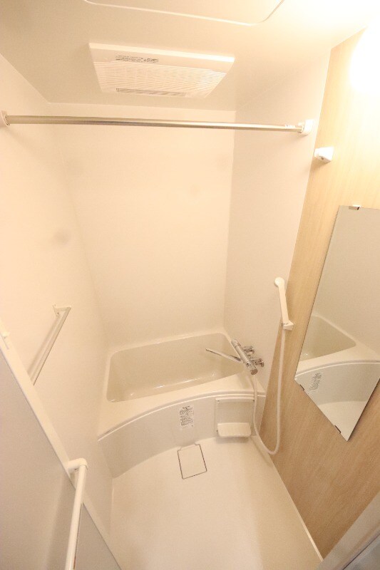 出屋敷駅 徒歩3分 3階の物件内観写真