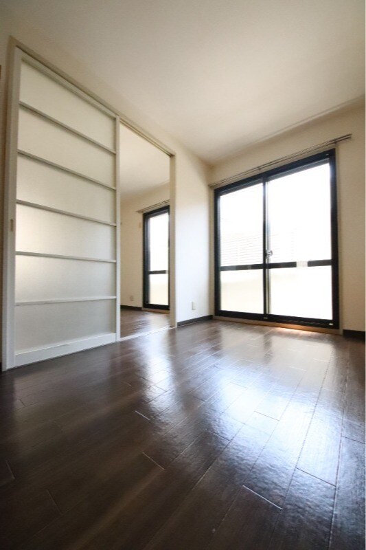 武庫川駅 徒歩3分 2階の物件内観写真