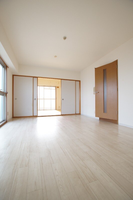 Ｙ’ｓコート蘭びっくの物件内観写真