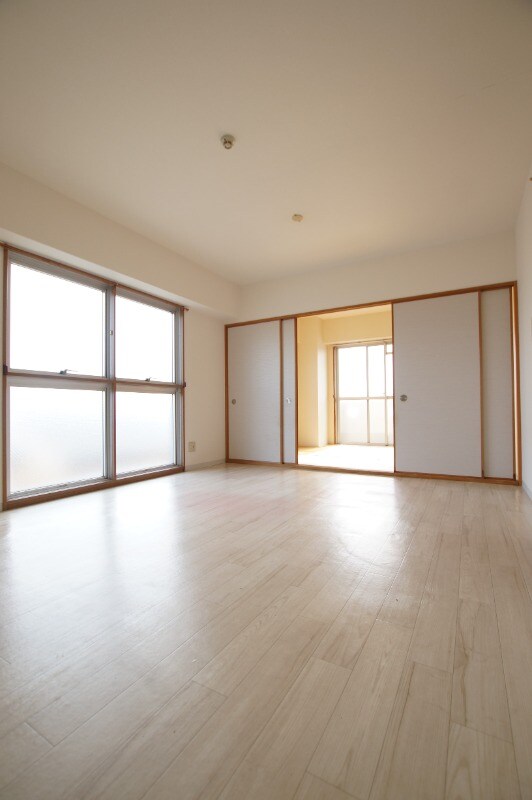 Ｙ’ｓコート蘭びっくの物件内観写真