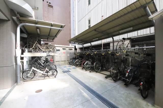 尼崎駅 徒歩2分 7階の物件外観写真