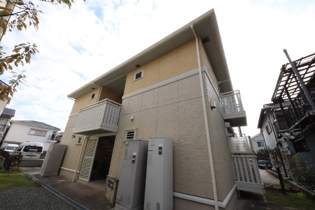 出屋敷駅 徒歩10分 2階の物件外観写真