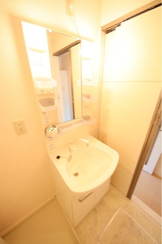 出屋敷駅 徒歩10分 2階の物件内観写真