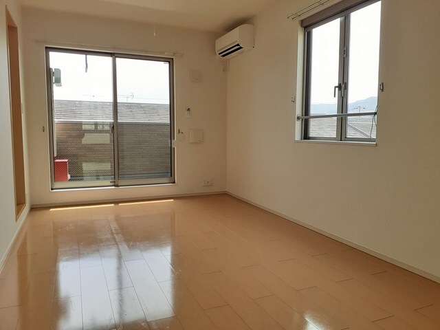 清荒神駅 徒歩12分 3階の物件内観写真