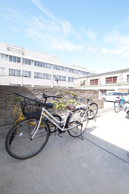 LOTUS TsukaguchiⅡの物件外観写真