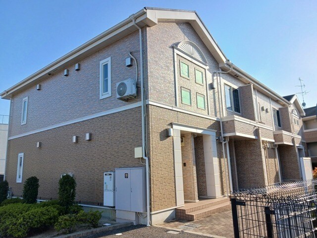 伊丹駅 バス5分  小井ノ内下車：停歩1分 2階の物件外観写真