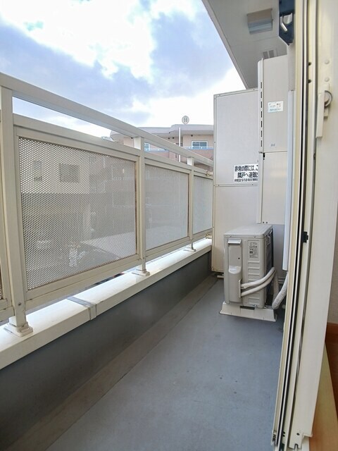 伊丹駅 バス5分  小井ノ内下車：停歩1分 2階の物件内観写真