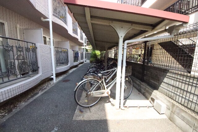 塚口駅 徒歩5分 1階の物件外観写真