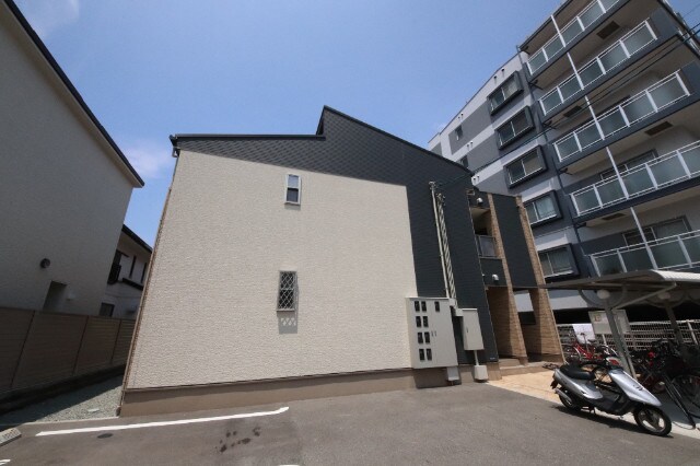 立花駅 徒歩12分の物件外観写真