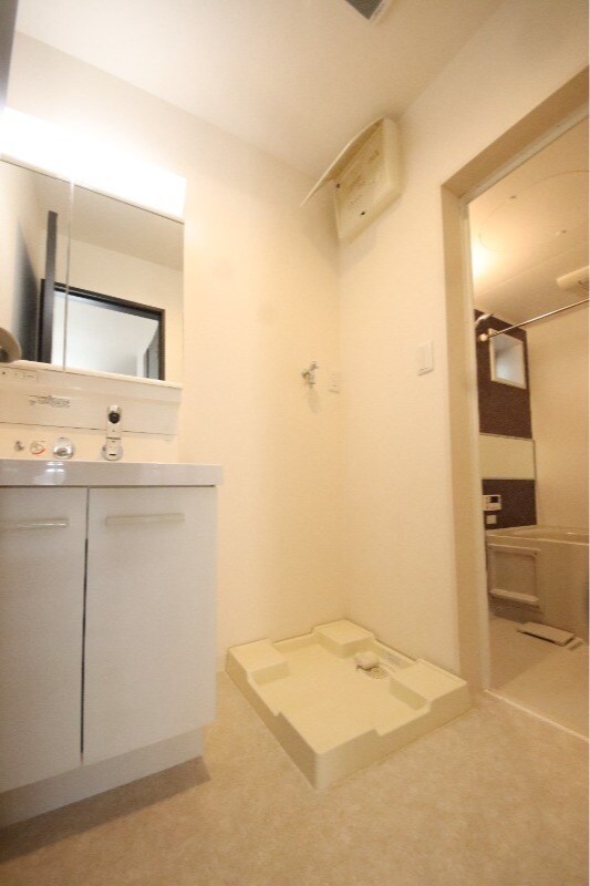 出屋敷駅 徒歩9分 1階の物件内観写真