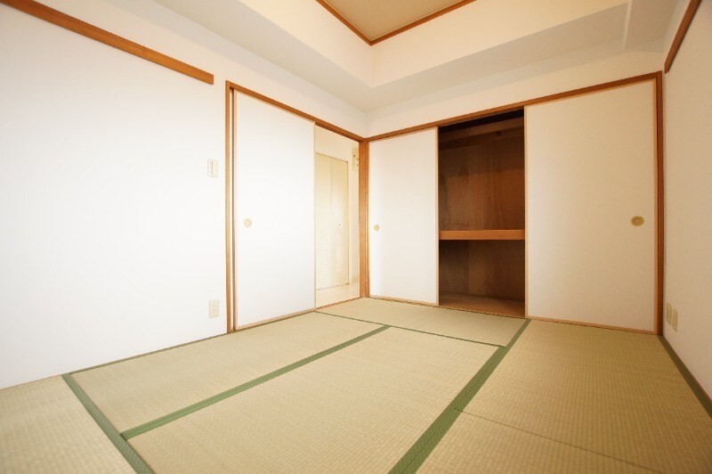 出屋敷駅 徒歩7分 8階の物件内観写真