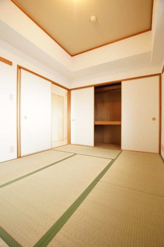 出屋敷駅 徒歩7分 8階の物件内観写真