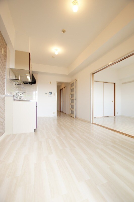 出屋敷駅 徒歩7分 8階の物件内観写真