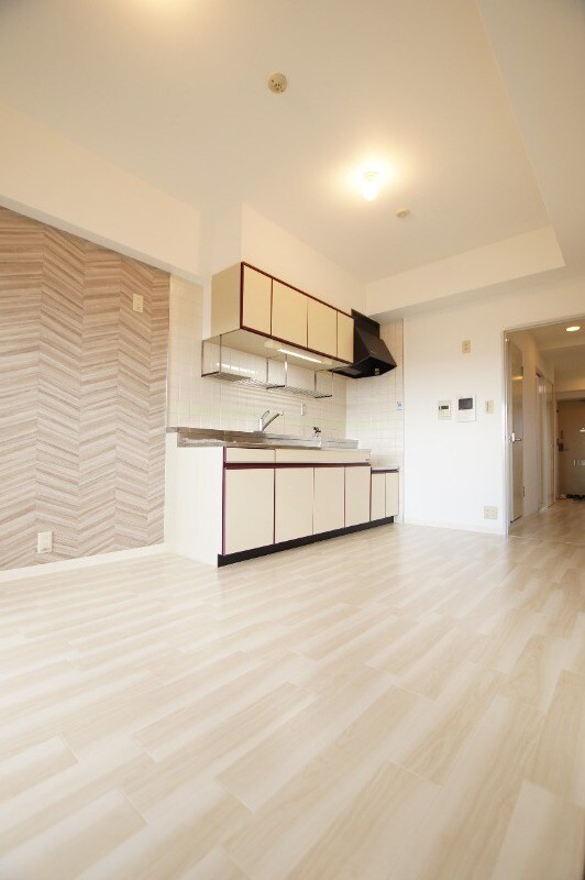 出屋敷駅 徒歩7分 8階の物件内観写真