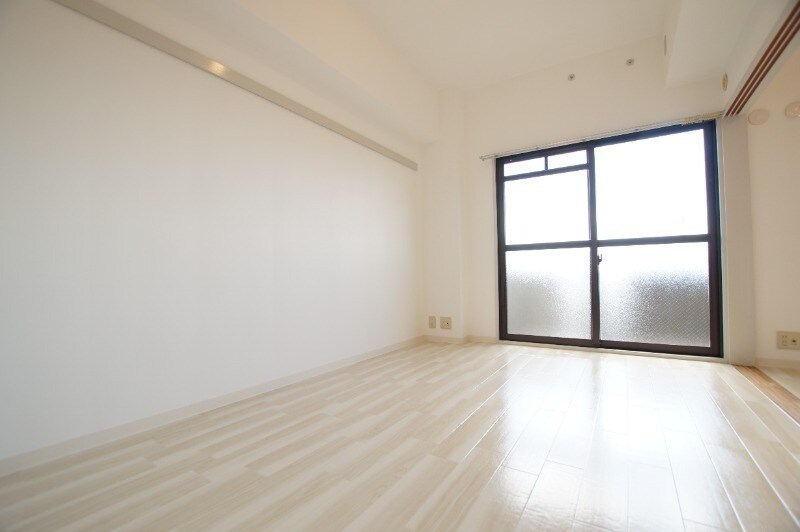 出屋敷駅 徒歩7分 8階の物件内観写真