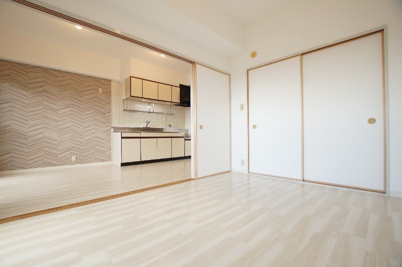 出屋敷駅 徒歩7分 8階の物件内観写真