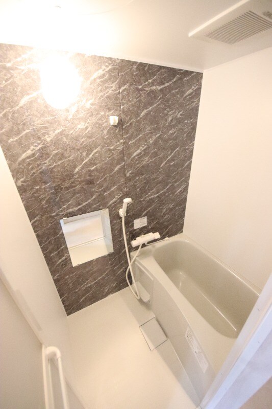 西宮駅 徒歩6分 3階の物件内観写真