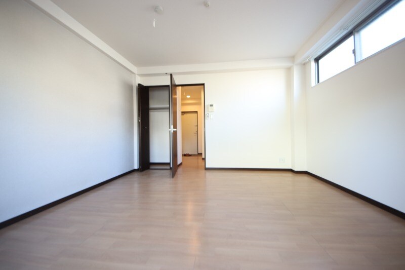 出屋敷駅 徒歩6分 2階の物件内観写真