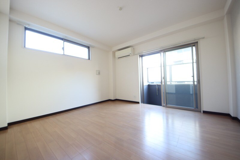 出屋敷駅 徒歩6分 2階の物件内観写真