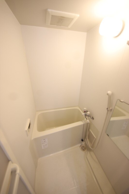 出屋敷駅 徒歩6分 2階の物件内観写真