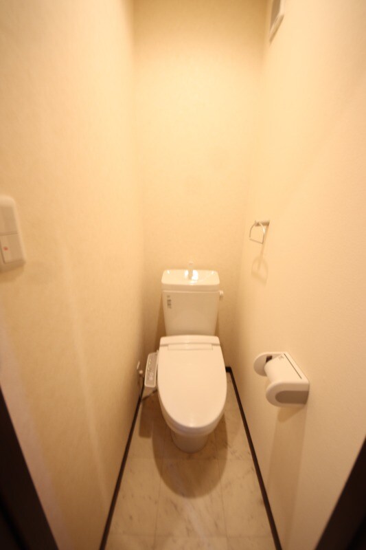 出屋敷駅 徒歩6分 2階の物件内観写真