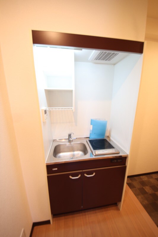 出屋敷駅 徒歩6分 2階の物件内観写真