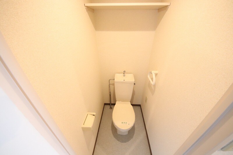 ユニテソリステ津門川の物件内観写真