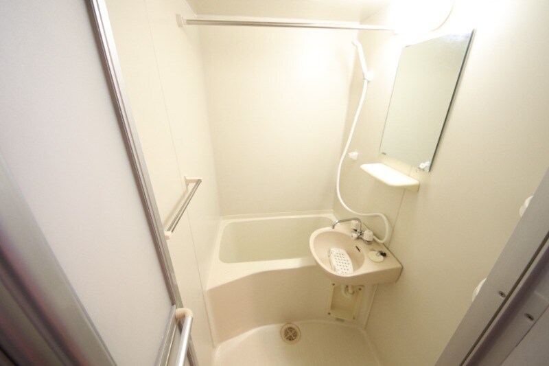 西宮駅 徒歩3分 2階の物件内観写真