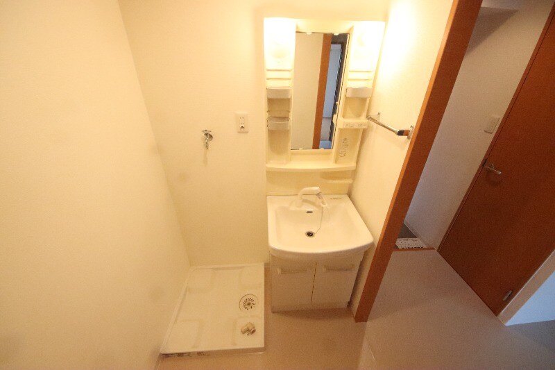 出屋敷駅 徒歩10分 2階の物件内観写真