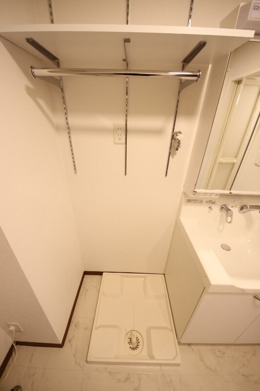 尼崎駅 徒歩5分 13階の物件内観写真