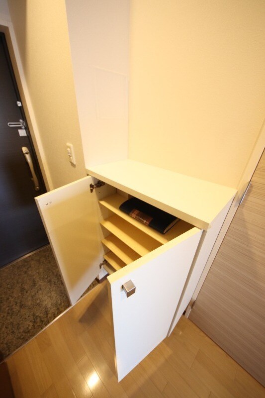 尼崎駅 徒歩5分 13階の物件内観写真