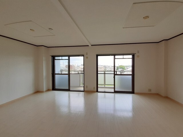 伊丹駅 バス15分  荻野下車：停歩6分 4階の物件内観写真