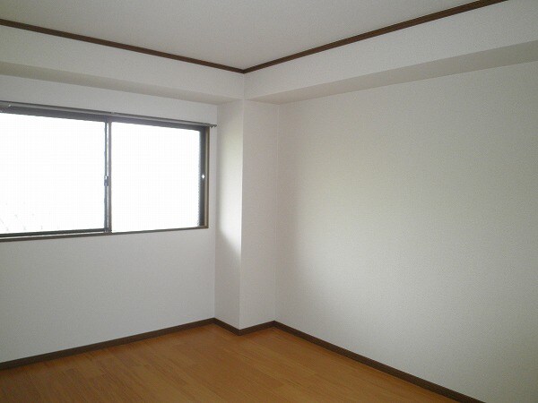 伊丹駅 バス5分  小井内下車：停歩7分 2階の物件内観写真