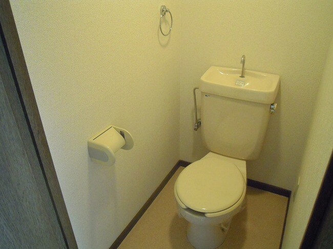 伊丹駅 バス5分  小井内下車：停歩7分 2階の物件内観写真