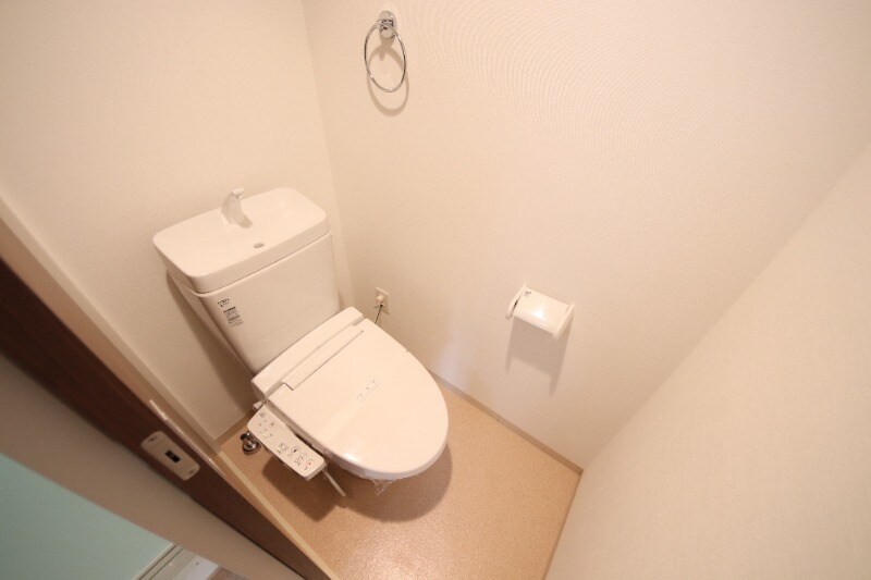 出屋敷駅 徒歩8分 2階の物件内観写真