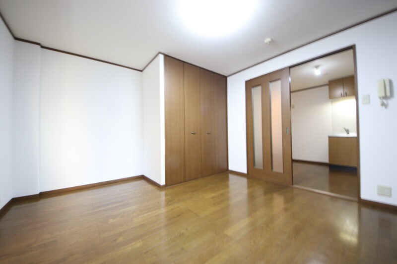 出屋敷駅 徒歩2分 2階の物件内観写真