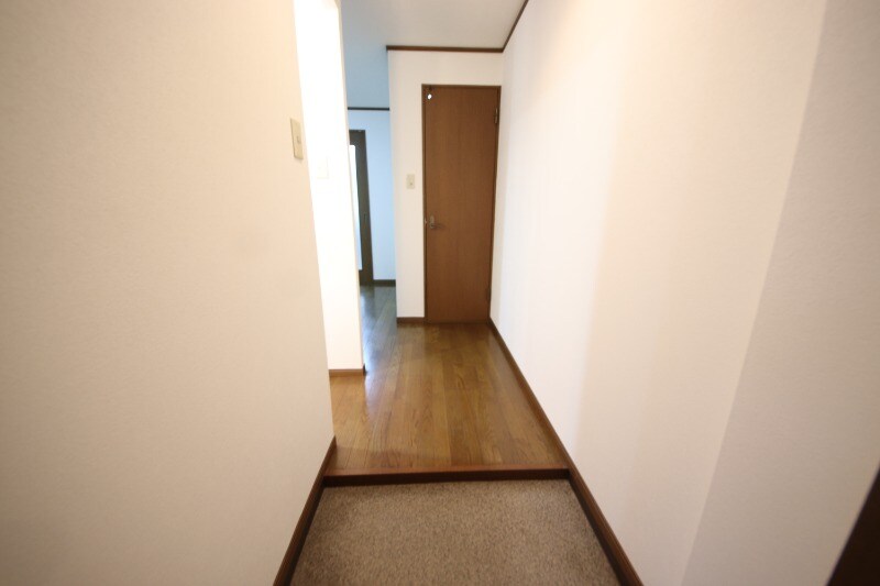 出屋敷駅 徒歩2分 2階の物件内観写真