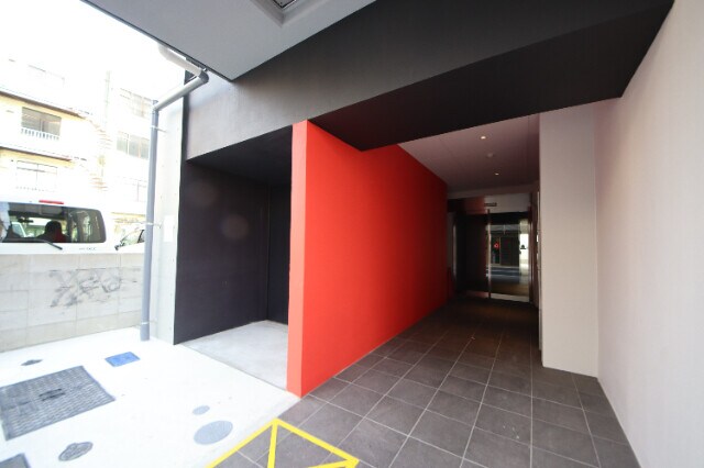 出屋敷駅 徒歩9分 6階の物件外観写真