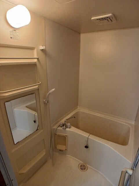 岡場駅 バス14分  上山口下車：停歩7分 1階の物件内観写真