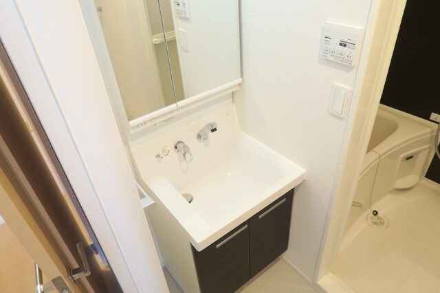 パイン　ガーデン　イケダの物件内観写真