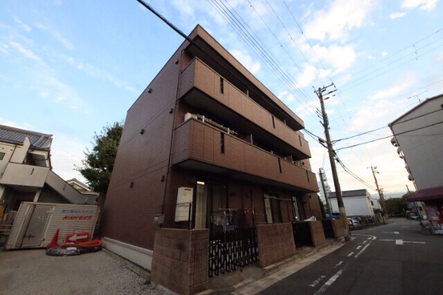 大物駅 徒歩3分 2階の物件外観写真